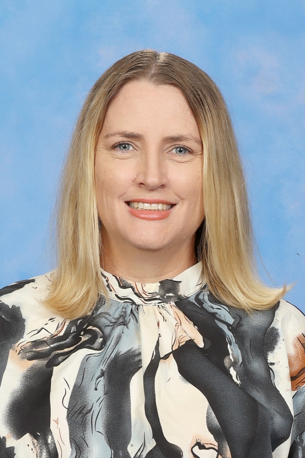 Saunders-Cindy-HOD-Mathematics.jpg